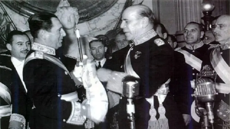 primer presidencia de peron resumen - Qué cargos ocupo Perón entre 1943 y 1946